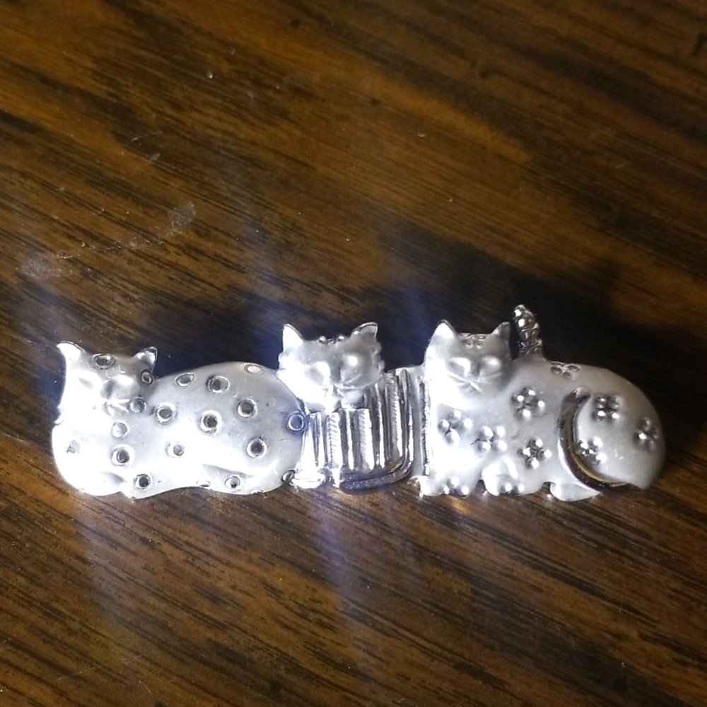 AJC Signed Silver Tone Cat Brooch